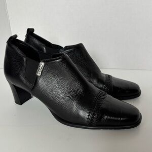 Brighton “Tree” black leather boots 9.5 Italian croc embossed toe